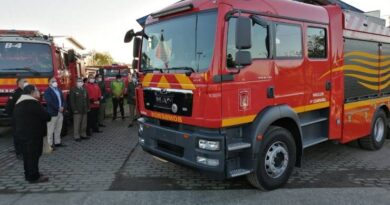 Nuevo carro bomberos de Maullín