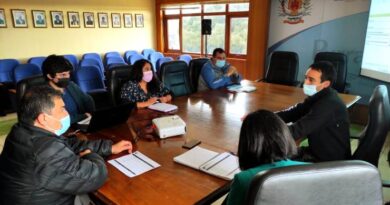 Alcalde Crot y Subdere Pablo Hernández analizaron cartera de proyectos para Purranque