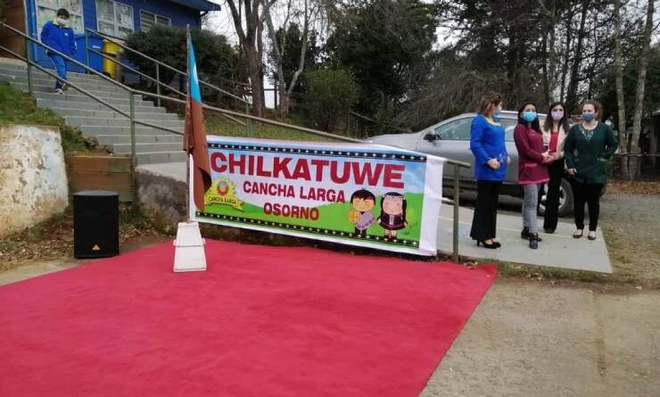 Escuela rural de Cancha Larga suspende clases tras detectarse dos casos positivos de Covid.