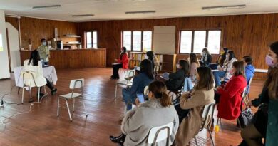 Funcionarios de la Aduana de Osorno participaron en difusión de beneficios sociales para personas en situación de discapacidad.