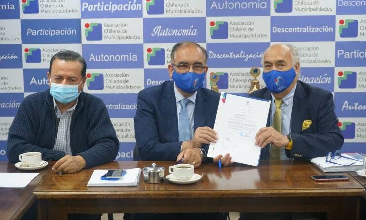 Alcalde de Osorno asume comisión Nacional de Adultos Mayores de la ACHM.