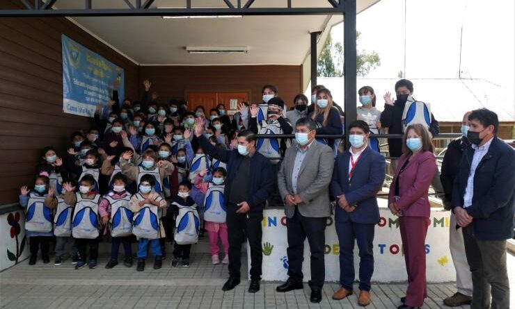 Estudiantes de escuela rural de San Pablo iniciaron el año escolar con energía gracias a Saesa