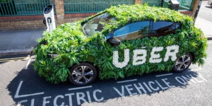 Nuevos Uber con coches eléctricos