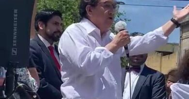 Diputado Daniel Lilayu