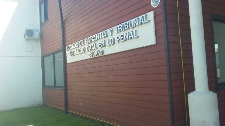 TOP de Osorno condena a 15 años de presidio efectivo a autor de femicidio y parricidio frustrados e incendio consumado