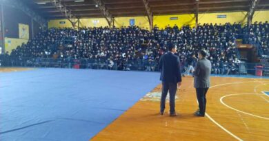 Impresionante Cantidad de Asistencia en el primer Día de clases del Liceo Bicentenario Carmela Carvajal de Prat