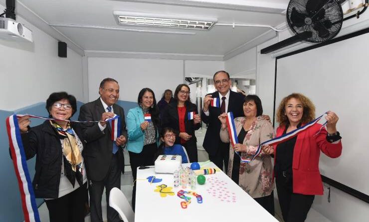Municipio de Osorno inauguró sala de estimulación multisensorial en Escuela Ana Aichele Carrasco.