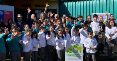 Inician plan de recambio energético en establecimientos educacionales de San Juan de la Costa