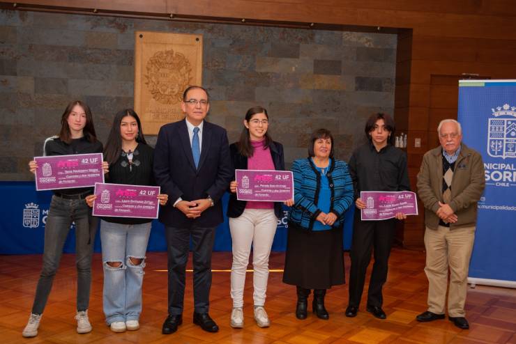 Municipio Entreg La Beca De Las Artes A Cuatro J Venes Talentos