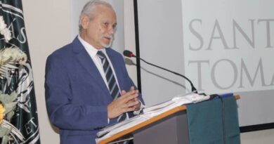 Reconocido abogado Carlos Andreucci dictó charla magistral en Santo Tomás Osorno