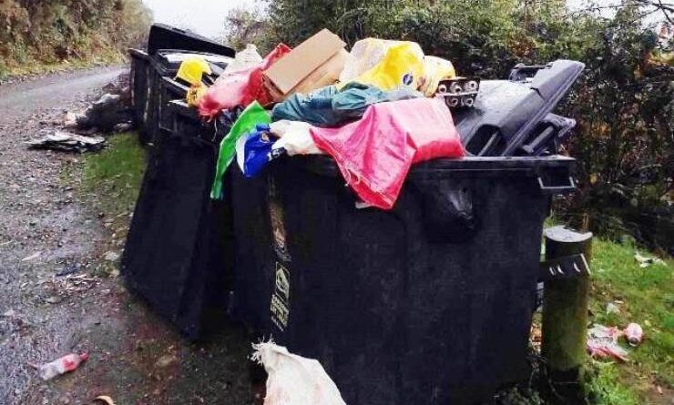 Dirigentes de Cascadas se suman a los reclamos contra el municipio por graves problemas en la extracción de la basura