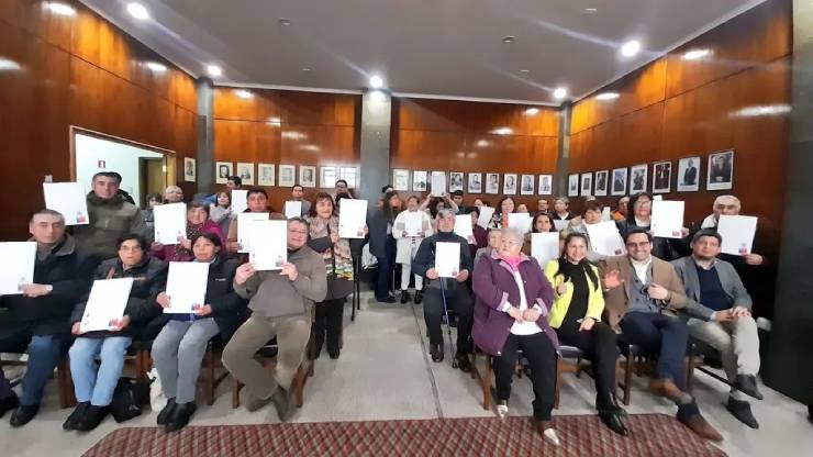 Bienes Nacionales entregó 34 títulos de dominio a familias de la comuna de Osorno