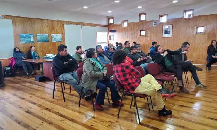 Consejeros Regionales visitan ejecución de programa que beneficia a pescadores artesanales de las comunas de Calbuco, Maullín y Los Muermos