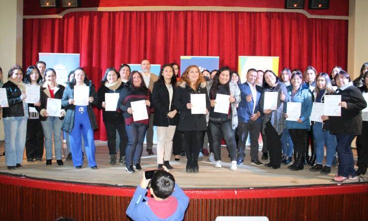 Emprendedoras obtienen certificación tras concluir una nueva Escuela de Fortalecimiento Empresarial Femenino