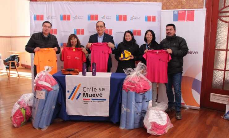 Autoridades entregan implementación deportiva para los talleres del programa “Deporte y Participación Social” del MIndep IND en la Provincia de Osorno