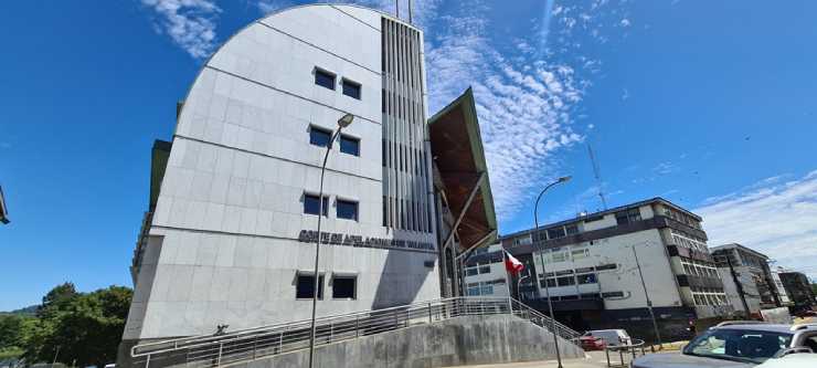 Corte de Valdivia confirma fallo que ordenó al fisco indemnizar a director de escuela sometido a tortura y simulacros de fusilamiento
