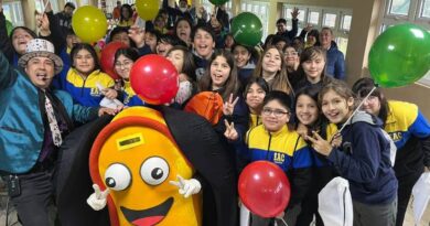 La fiesta del Chorito llegó hasta Osorno a motivar su consumo en los escolares