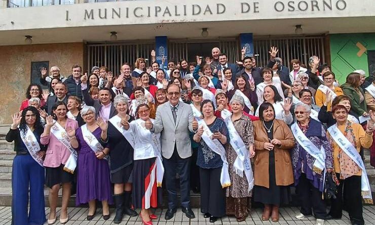 Lanzan Mes del Adulto Mayor Osorno 2023 1
