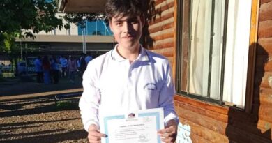 Tres estudiantes municipales de Osorno, obtienen puntaje nacional en matemáticas.