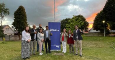 Saesa inaugura nueva iluminación en Plaza Sajonia de Osorno