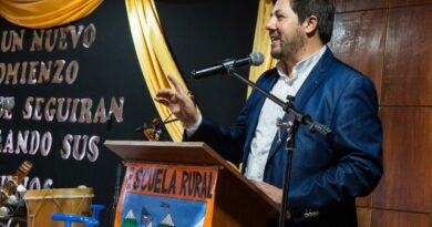 Autoridades de Educación inauguraron el año escolar regional en Escuela Rural de Manao