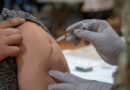 ¿Brazo izquierdo o derecho? Especialista aclara si importa dónde nos pongamos la vacuna