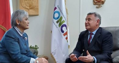 Alcalde de Chonchi se reúne con embajadora de Japón en Chile