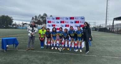 Estudiantes de Purranque se coronan Campeonas de Futsal en Juegos Deportivos Escolares 2025.
