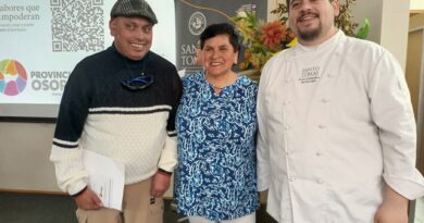 Más de 150 emprendedoras recibieron certificación tras  ciclo de charlas “Sabores que Empoderan” dictado por santo Tomás Osorno