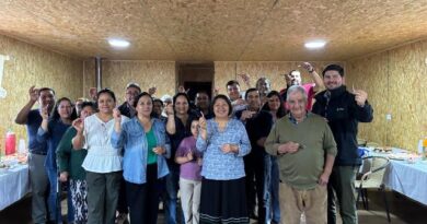 Saesa ilumina la sede de la comunidad indígena Chan Chan y fortalece la vida comunitaria