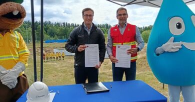 Suralis y CONAF sellan en Purranque un convenio inédito a nivel nacional para el combate de incendios forestales