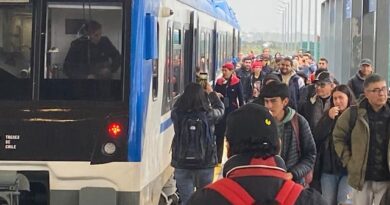 EFE Sur refuerza la operación del servicio Llanquihue–La Paloma este sábado, luego de exitosa primera jornada del 3 de enero