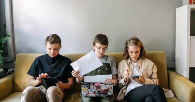 Estudio revela que jóvenes son quienes consideran al trabajo como menos importante para sus vidas