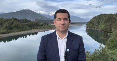 Alcalde de Cochamó le deseó el mayor de los éxitos al nuevo presidente José Antonio Kast