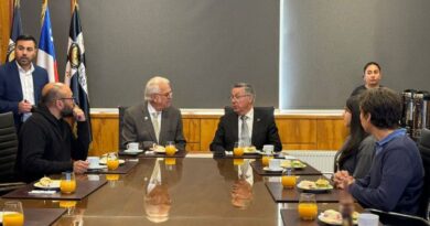 Convenio entre Fundación AcompañaChile y Universidad San Sebastián  permite que estudiantes inicien su camino en la educación superior