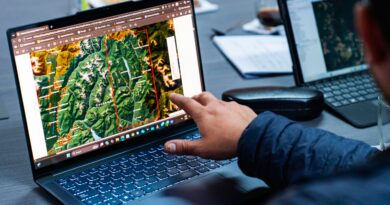 Autoridades coordinan entrega de alimentación para ganado en sectores cordilleranos de Cochamó